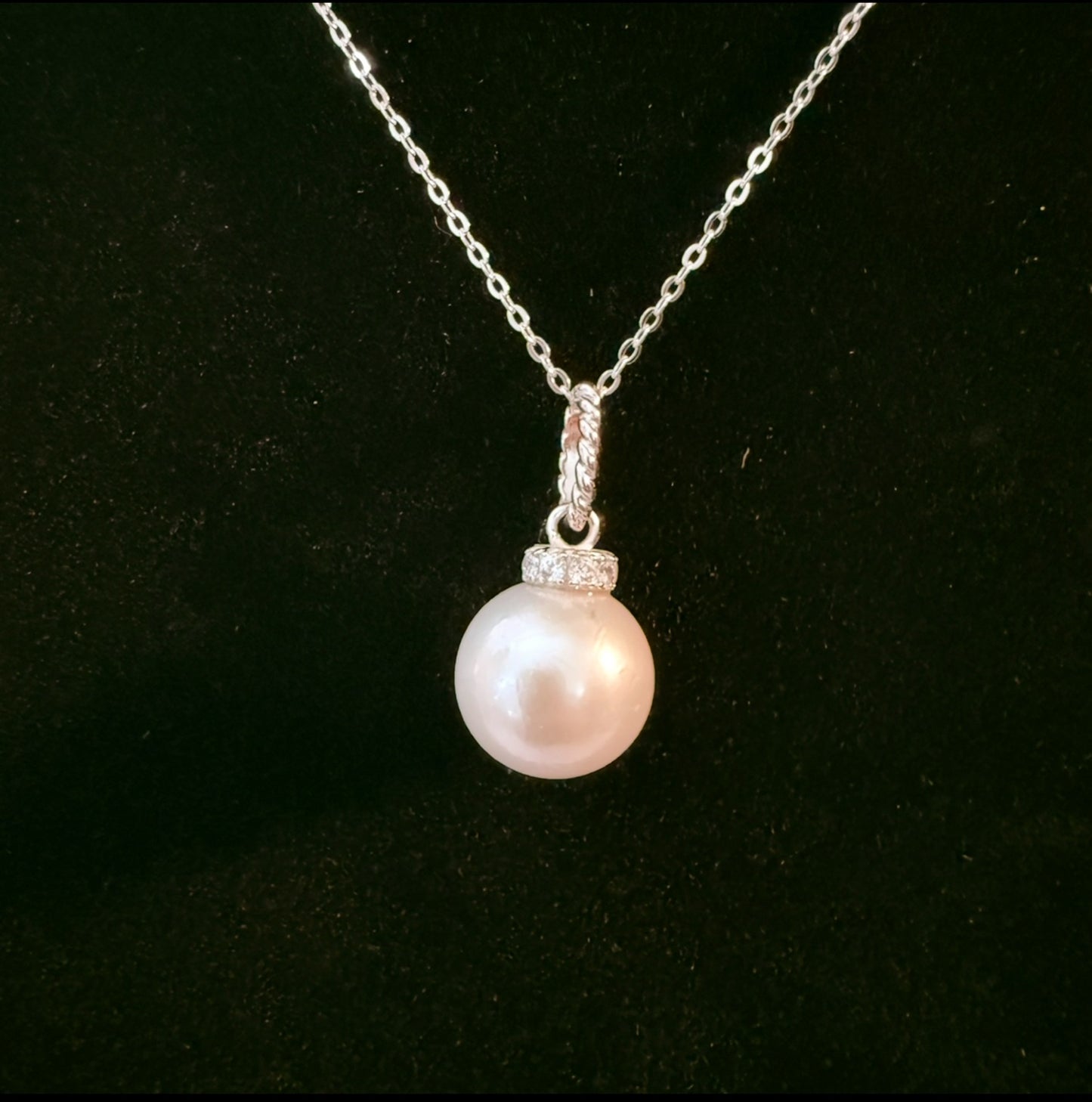 Freshwater 12-13mm Grade AAAA+ Pearl Pendant