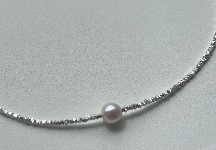 Silver Chain Akoya 8-9mm Pearl Pendant Necklace