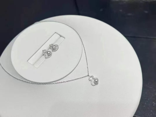 Akoya Pearl Necklace and Earrings with Wulu Design