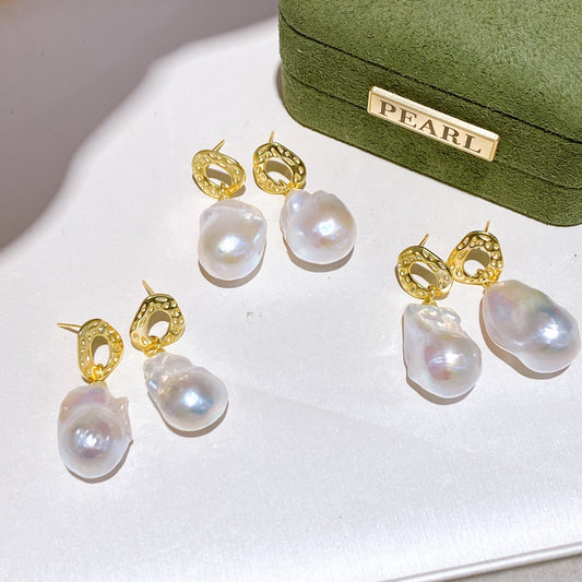 Baroque Horseshoe Pearl Earrings | Pearl World NZ