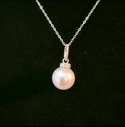 Freshwater 12-13mm Grade AAAA+ Pearl Pendant