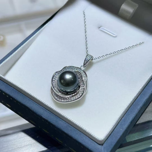 Black Tahitian Pearl Rose Pendant