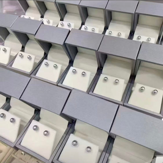 Classic Akoya Earrings 7-8mm